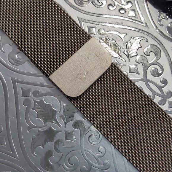 Fitbit sense bands - Picture 2 of 2